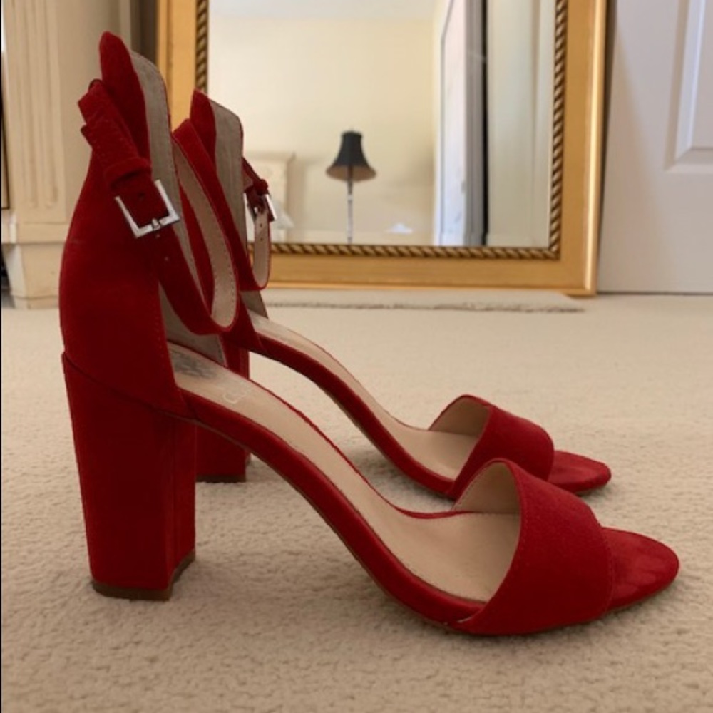 Vince Camuto High Heels